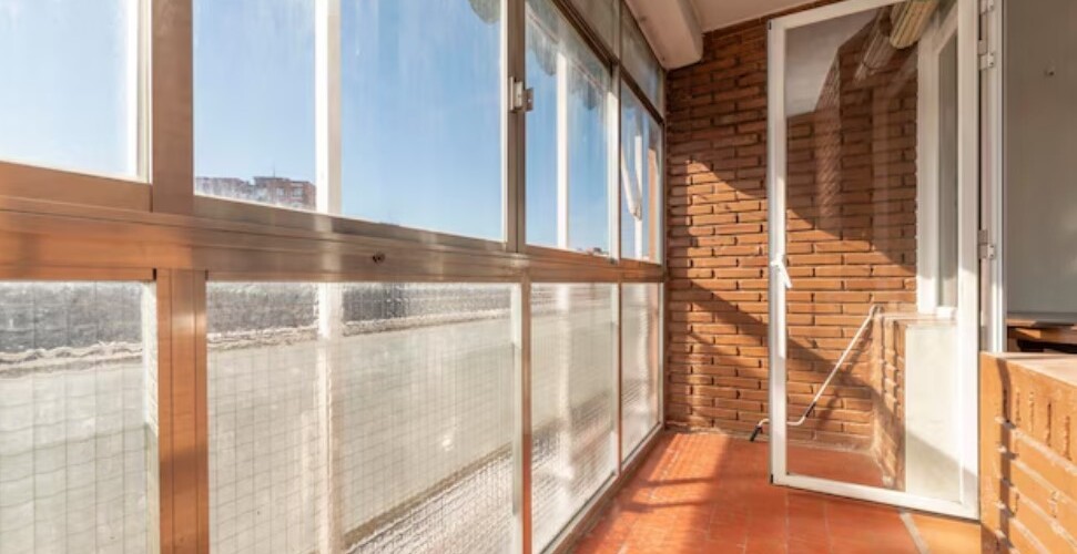 快速評估陽台需不需要防霾紗窗